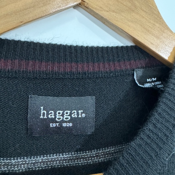 Haggar Men’s Size Medium 100% Acrylic Knit Black Stripe Crew Pullover Sweater - Picture 3 of 7